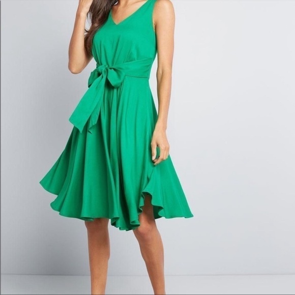 green dress modcloth New Modcloth Green Palm Leaf 